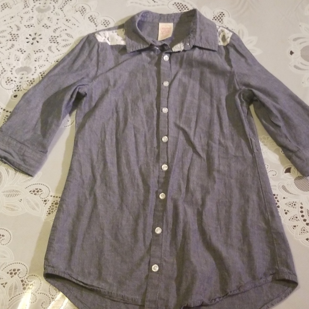 Girls mid-arm long button shirt